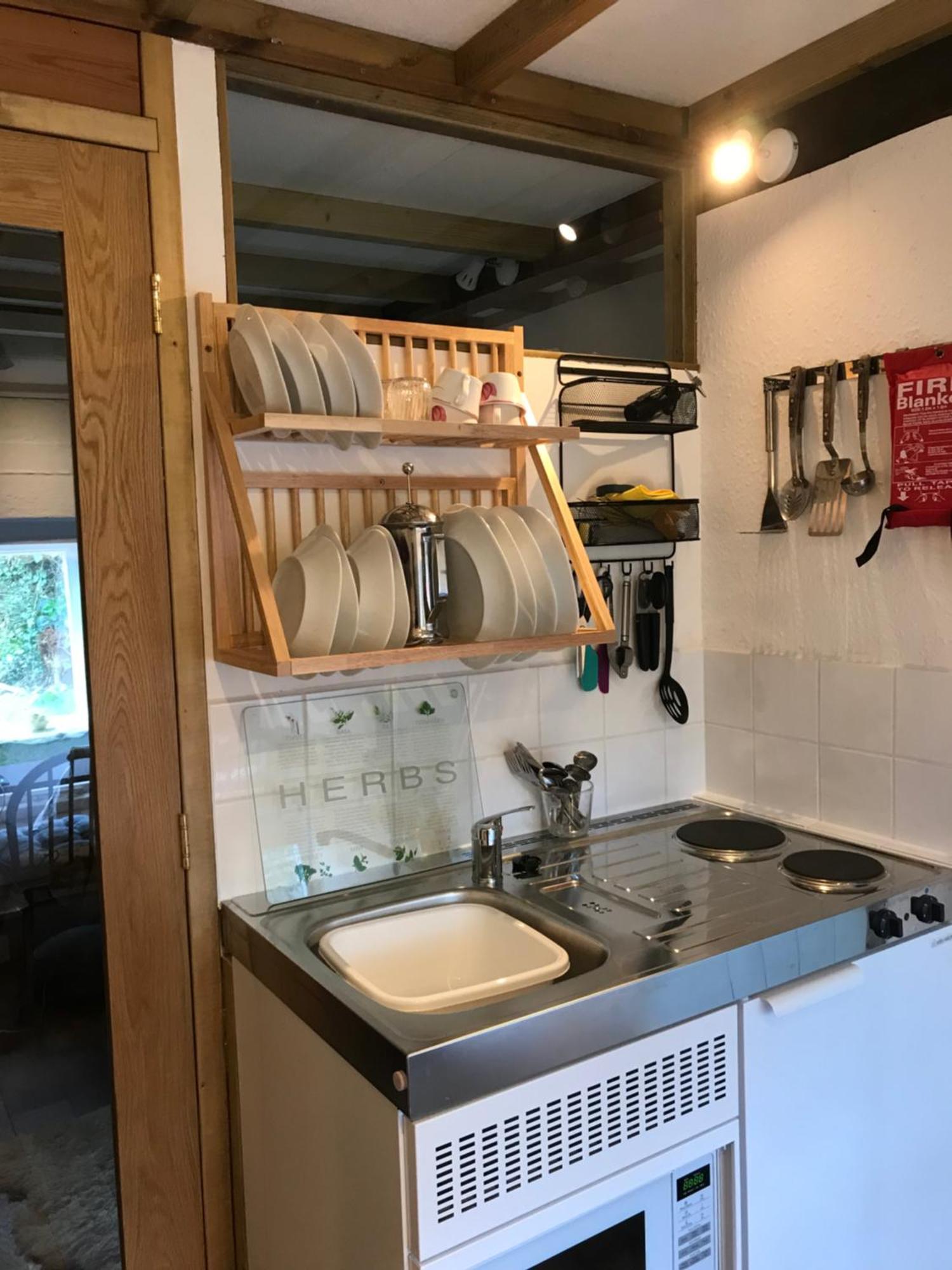 Tiny Cosy Snug Apartman Manorowen Kültér fotó